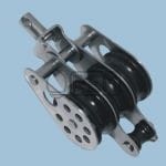 PEM 434X BLOK POTRÓJNY SZEREGOWY NIERDZEWNY A2 Z ZACZEPEM ŁOŻYSKOWANY