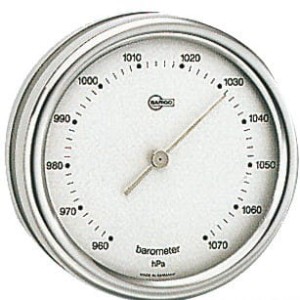BAROMETR BARIGO ORION Z POLEROWANEJ STALI INOX ZE SREBRNĄ TARCZĄ 2808330