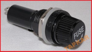 OPRAWKA BEZPIECZNIKA SZKLANEGO 6X32 OPRAWA MAX 15A