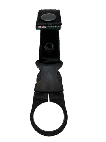 Taktyczny-uchwyt-na-butelke-wody-trok-holder-molle-czarny-otwarty-800x1067.png